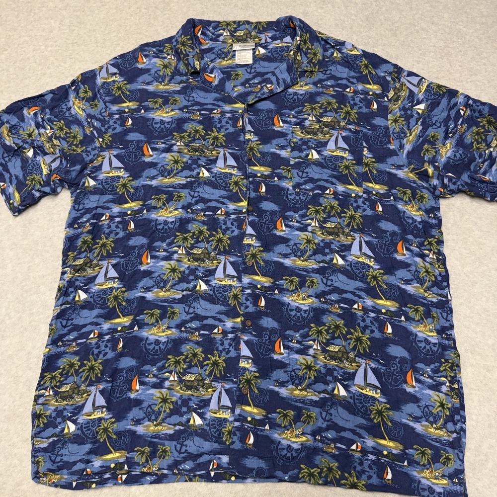 Walt Disney World Shirt Mens 2XL Blue Hawaiian Tropical Rayon Button-Up Mickey